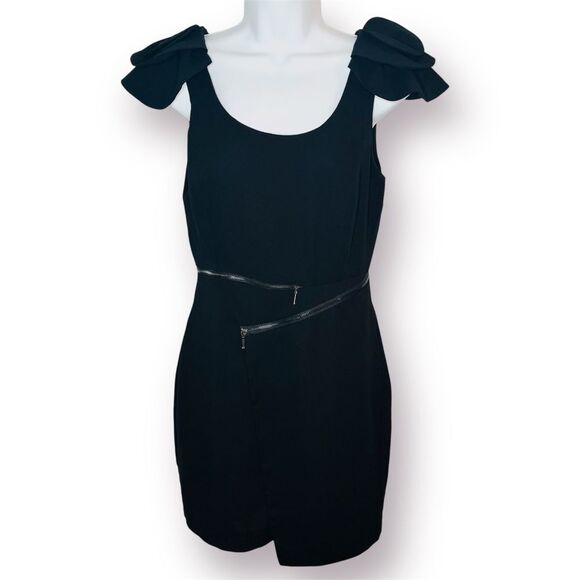 BCBGeneration LBD Black Sheath Mini Dress Petal Cap Sleeves Moto Zippers 6 - Picture 1 of 10